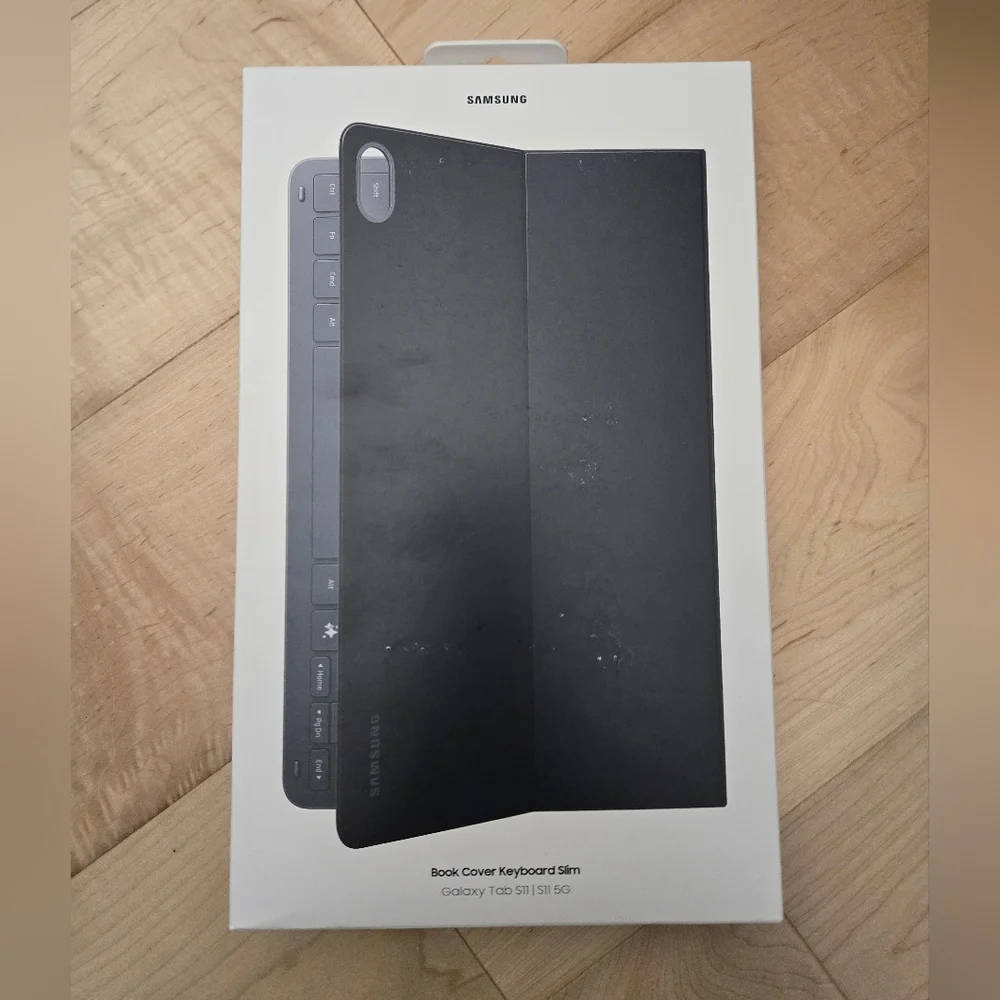 NEW-UNOPENED BOX Samsung Galaxy Tab S11 Book Cover Keyboard Slim